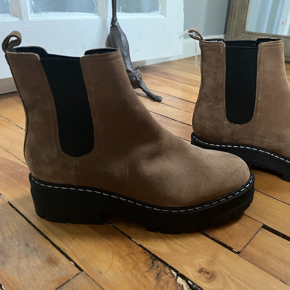 Marc Fisher Padmia Chelsea Boot
